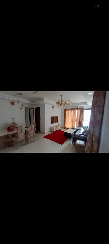 Bedroom in 2 BHK Apartment at Sunteck Avenue 2, Goregaon West – for Rent