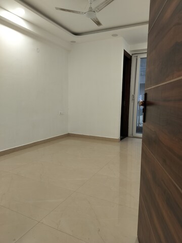 Master Bedroom in 3 BHK Builder Floor at Chattarpur – for Rent