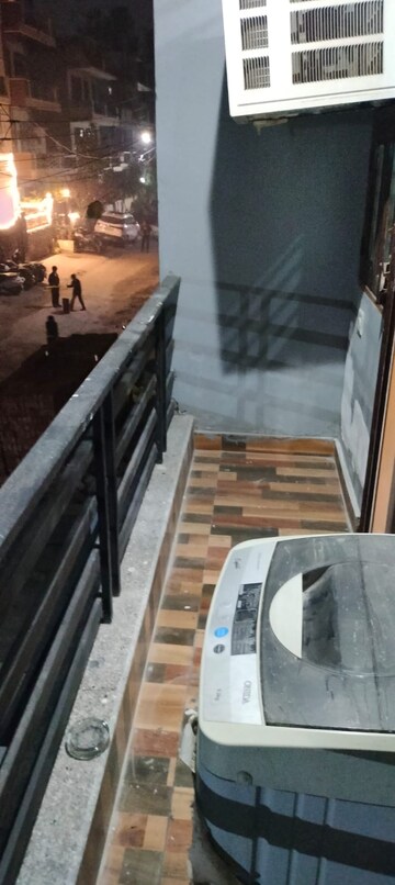 Balcony in 1.5 BHK Builder Floor at Sector 23 – for Rent