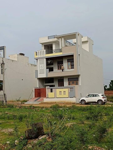  Plot For Sale in Dev City Dadri, Talabpur Urf Hathipur