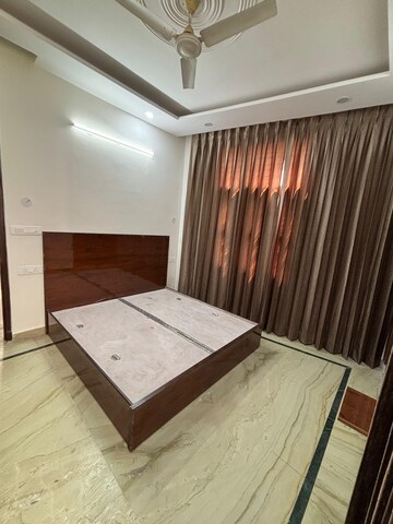 Bedroom in 2 BHK Builder Floor at Ansal Sushant Lok I, Sector 43 – for Rent