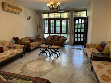 Living Room in 3 BHK Apartment at Mansrowar Apartment, Sector 61 – for Rent