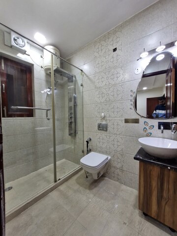 Bathroom in 3 BHK Builder Floor at Sector 9 – for Rent