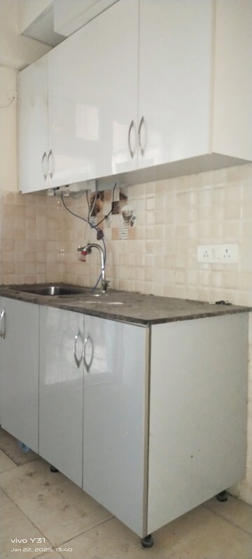 Bathroom in 3 BHK Apartment at Gaur City 2 - 14th Avenue, Sector 16c Greater Noida – for Rent