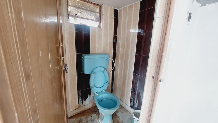 Bathroom, sodepur 2 Bedroom 925 Sq.Ft. Apartment In Sodepur Kolkata 8104458