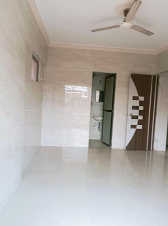 2 BHK Apartment For Rent in Blue Mountain Towers Shastri Nagar Mumbai  8104470