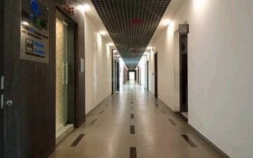 Office Space For Sale in Em Bypass