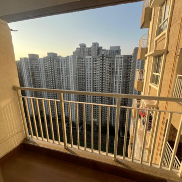 Balcony in 2 BHK Apartment at Lodha Amara, Sandoz Baug – for Rent