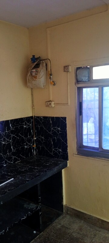 Furnished Amenities in 1 RK Apartment at Poonam Sagar CHS, Andheri East – for Rent