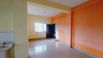 Room in 2 BHK Apartment at Sodepur – for Sale