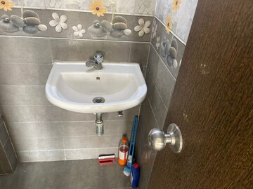 Bathroom in 4 BHK Apartment at Mantra Sky Homes, Magarpatta City – for Sale