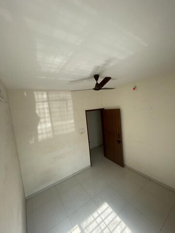 Room in 2 BHK Apartment at Shiv Darshan Wakad, Wakad – for Rent