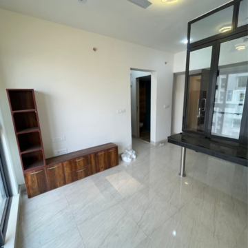 Room in 1 BHK Apartment at Lodha Quality Home Tower 5, Saket Complex – for Rent