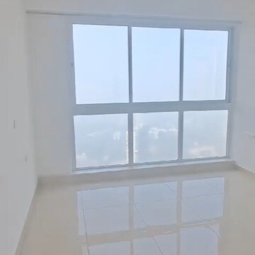Room in 2 BHK Apartment at L&T Crescent Bay T2, Police Line – for Rent