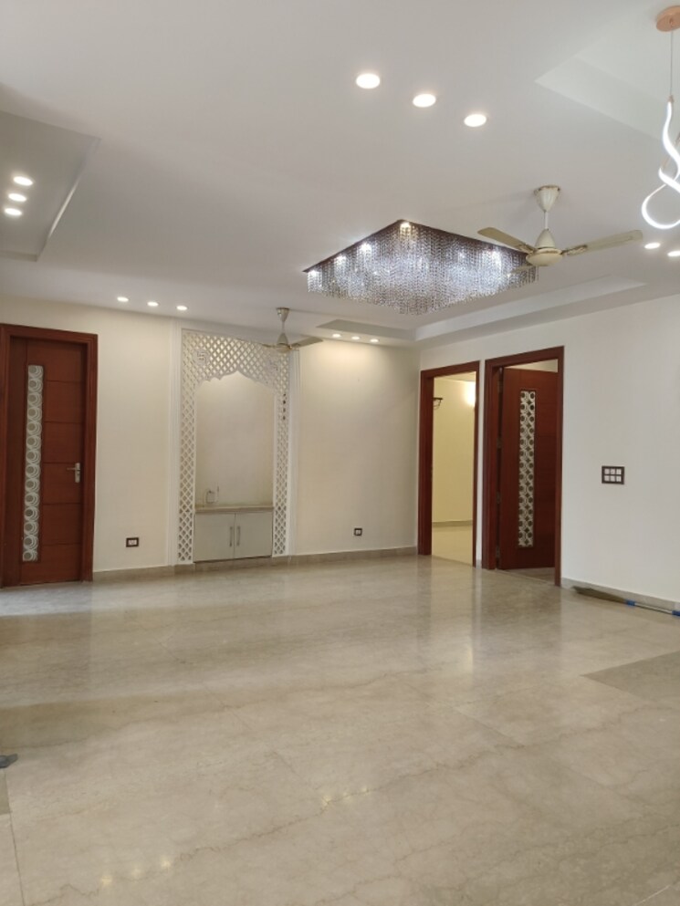 Living Room, unitech-south-city-ii 3 Bedroom 1800 Sq.Ft. Builder Floor In Sector 50 Gurgaon 8104774