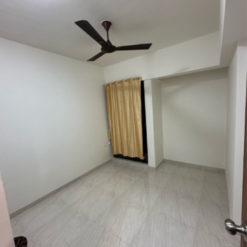 Room in 2 BHK Apartment at Lodha Quality Home Tower 2, Saket Complex – for Rent
