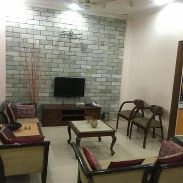 Master Bedroom in 1 BHK Builder Floor at Lajpat Nagar 4 – for Rent