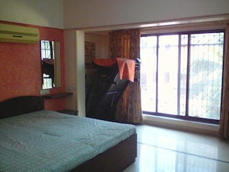 2 BHK Apartment For Rent in Swaraj Upasana Apartment Khar West Mumbai  8104809