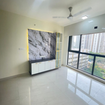 Room in 2 BHK Apartment at Lodha Quality Home Tower 5, Saket Complex – for Rent