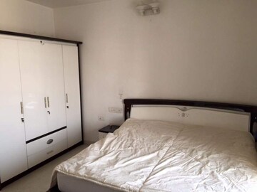 Room in 3 BHK Apartment at Ellora Siddhi, Cbd Belapur Sector 11 – for Rent