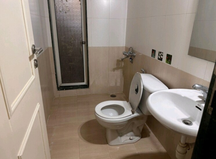 Bathroom, bhoomi-acres 1 Bedroom 386 Sq.Ft. Apartment In Waghbil Thane 8104907