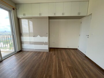 Room in 3 BHK Apartment at Godrej 24 Sarjapur, Sarjapur Road – for Rent