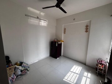 Room in 2 BHK Apartment at Saheel ITrend Homes, Hinjewadi – for Rent