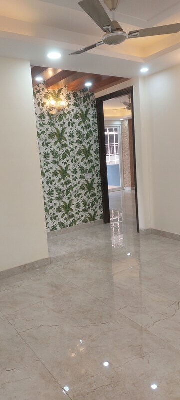 Bedroom in 3 BHK Builder Floor at Ansal API Versalia, Sector 67a – for Sale
