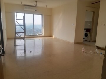 Room in 3 BHK Apartment at Spenta Alta Vista, Chembur – for Rent