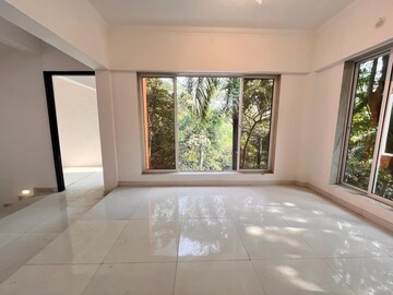 Room in 5 BHK Villa at Royal Palms, Goregaon East – for Rent
