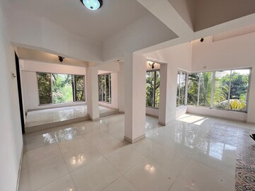 Parking in 5 BHK Villa at Royal Palms, Goregaon East – for Rent