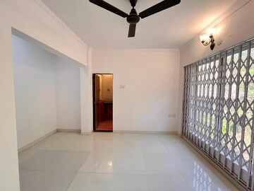 Room in 5 BHK Villa at Royal Palms, Goregaon East – for Rent