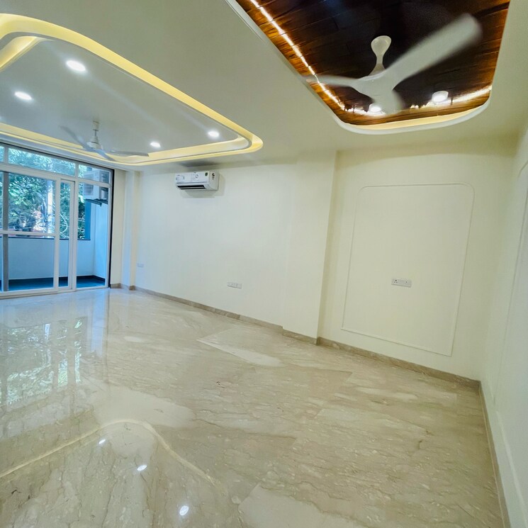 Room, ansal-sushant-floors 4 Bedroom 300 Sq.Yd. Builder Floor In Sector 27 Gurgaon 8105032