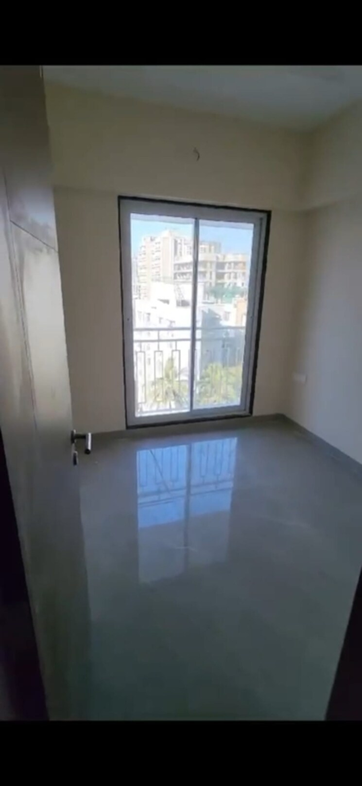 Room, goregaon west 1 Bedroom 450 Sq.Ft. Apartment In Goregaon West Mumbai 8105057