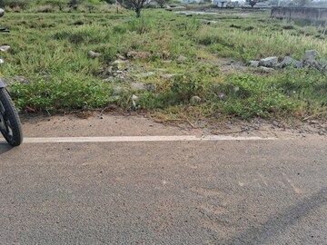 Plot Area in  Plot at Navallur – for Sale