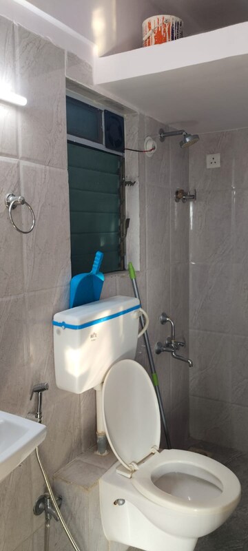 Bathroom in 1 BHK Apartment at Bdd Chawl – for Rent