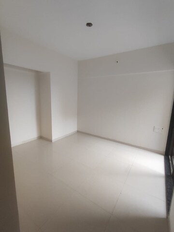 Room in 1 BHK Apartment at Evershine Amavi 303 Phase 3, Virar West – for Rent