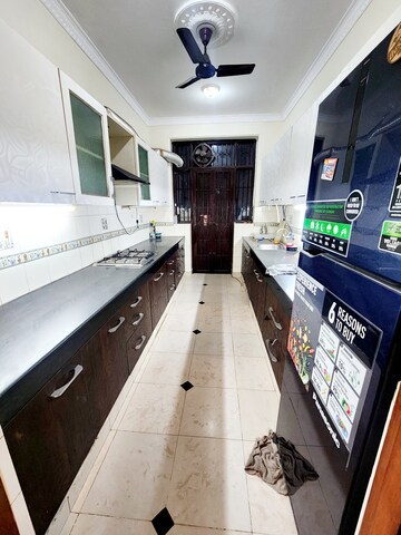 Kitchen in 3 BHK Builder Floor at Ansal Sushant Lok I, Sector 43 – for Rent