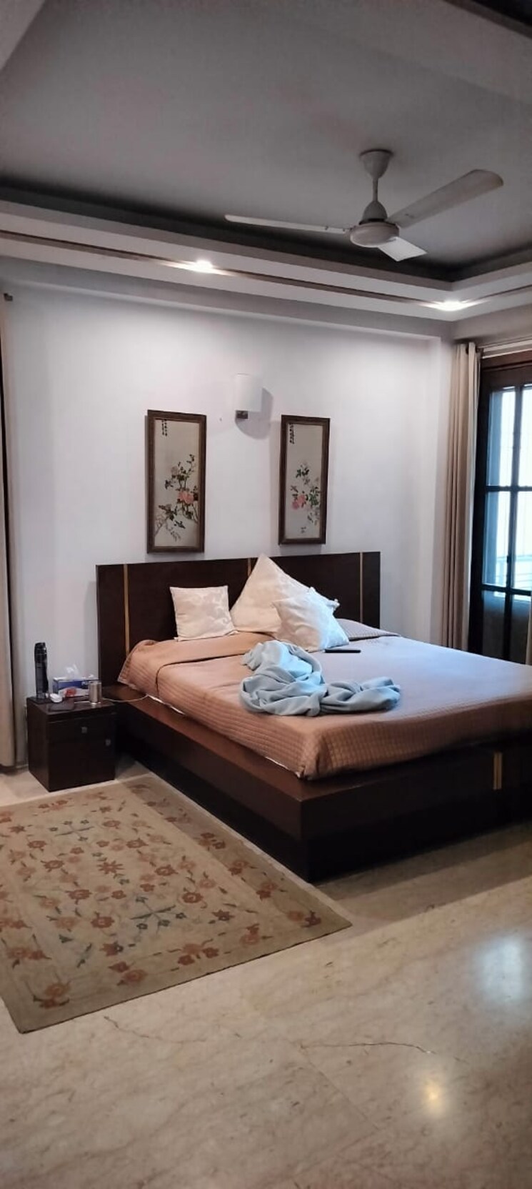 Bedroom, green park 4 Bedroom 300 Sq.Yd. Independent House In Green Park Delhi 8105175