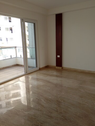 Room in 2 BHK Apartment at Kashish Manor One, Sector 111 – for Sale