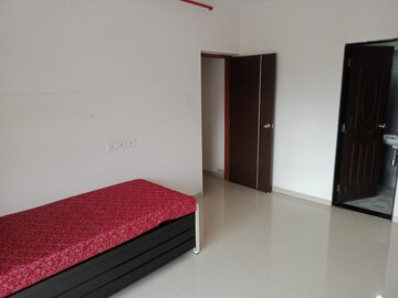 Room in  Pg at New Lake Palace, Powai – for Rent