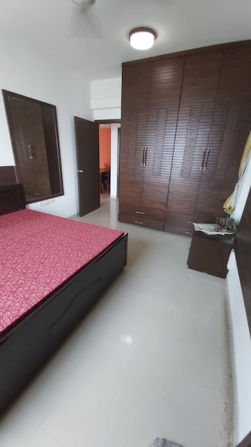 Bedroom in 2.5 BHK Apartment at Goregaon Vivan, Goregaon West – for Rent