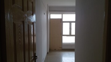 Room in 3 BHK Apartment at Nimbus The Hyde park, Sector 78 – for Rent