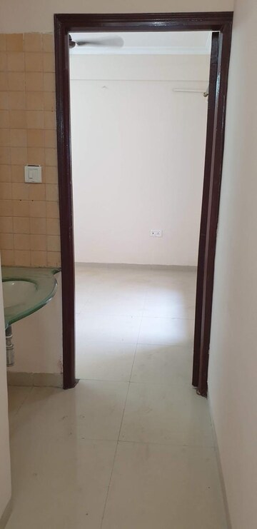 Room in 2 BHK Apartment at Arihant Aradhana, Kharghar – for Sale