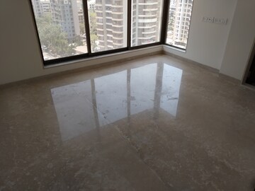 Room in 2 BHK Apartment at Veera Desai Industrial Estate – for Sale