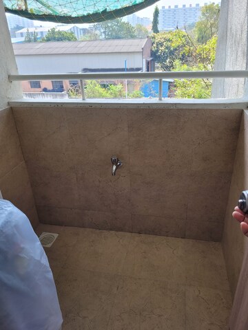 Furnished Amenities in 2 BHK Apartment at F5 Felicia, Hadapsar – for Sale
