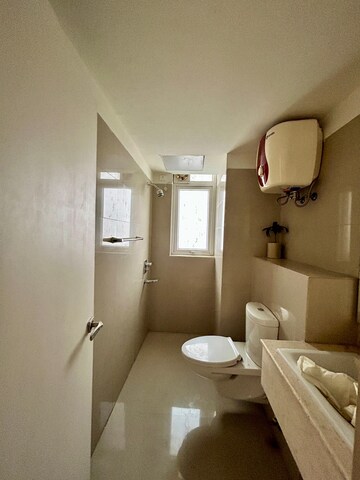 Bathroom in 3 BHK Apartment at Emaar The Palm Drive-The Premier Terraces, Sector 66 – for Rent