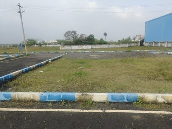 Plot For Resale in Redhills Chennai  8105382