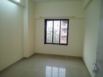 Room in 1 BHK Apartment at Rajnigandha CHS Powai, Powai – for Rent