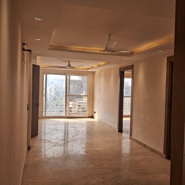Room in 3 BHK Builder Floor at Sector 45 – for Sale